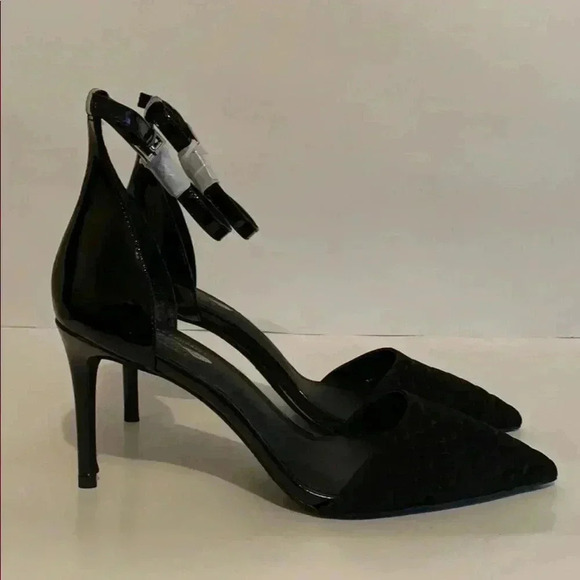 Free People in collaboration with Jeffrey Campbell - Picture 4 of 7